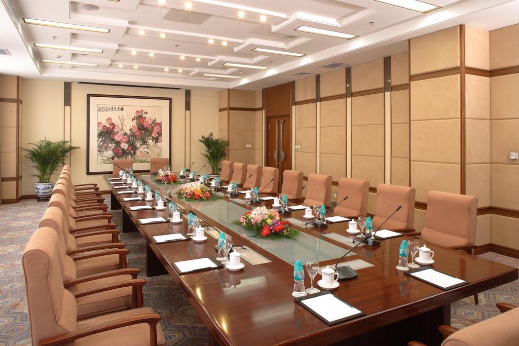 Capital Hotel Beijing Exterior foto